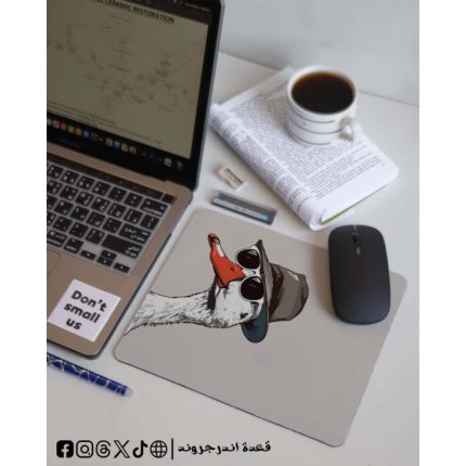 Happy duck with sunglasses -mousepad