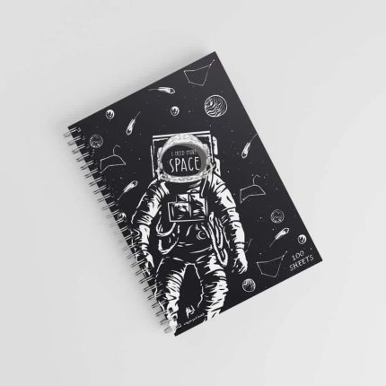 Astronaut need more space -note