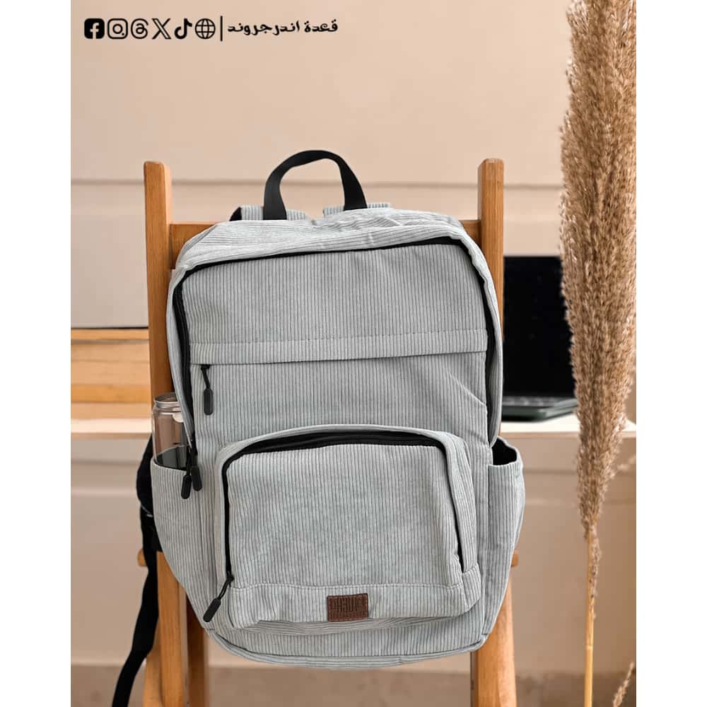 GmGj6uHqjQ71A5prwB6xI55MSnrlbE5a01iFJ3vF.jpg light grey Corduroy -Backpack - الصورة 1