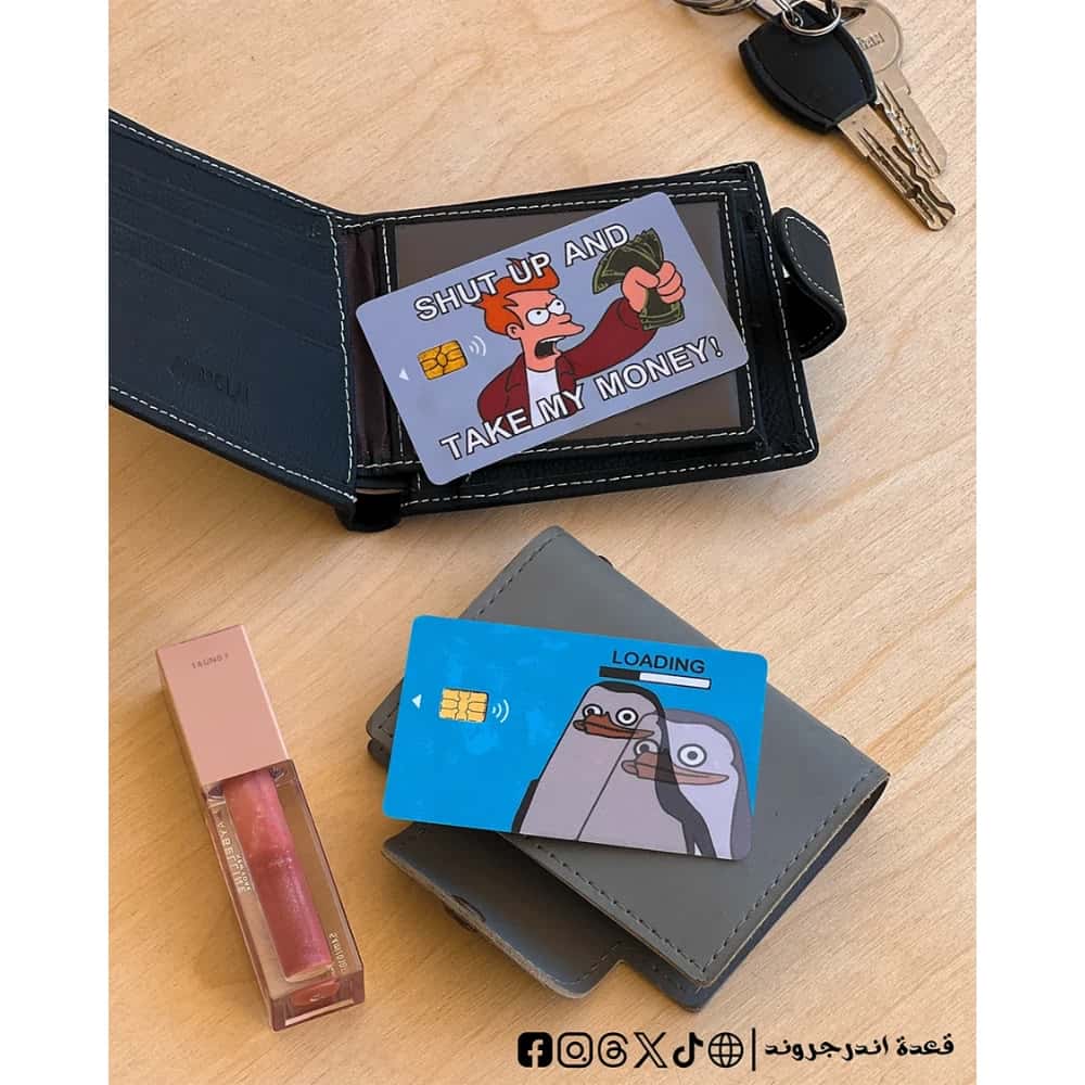 M8OWpujekkJBv0w2f2OZHHf3L93CYI0iI7SUqJIC.jpg Shut up & loading- couple Visa Sticker - الصورة 1