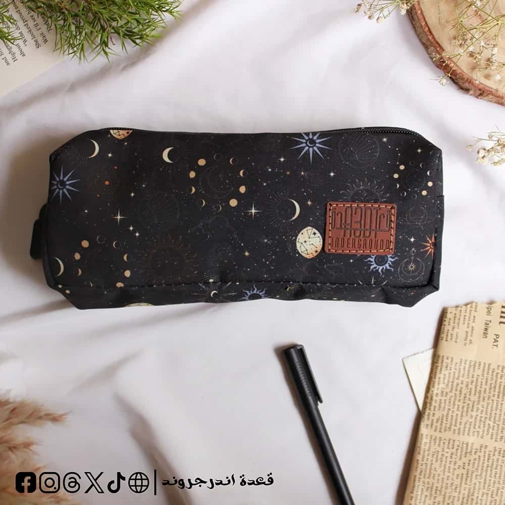 T0kulW62Qvh1zlUbrPkjxwB98XkawvptY2EoDxgz.jpg Planet -Pencil Case - الصورة 1
