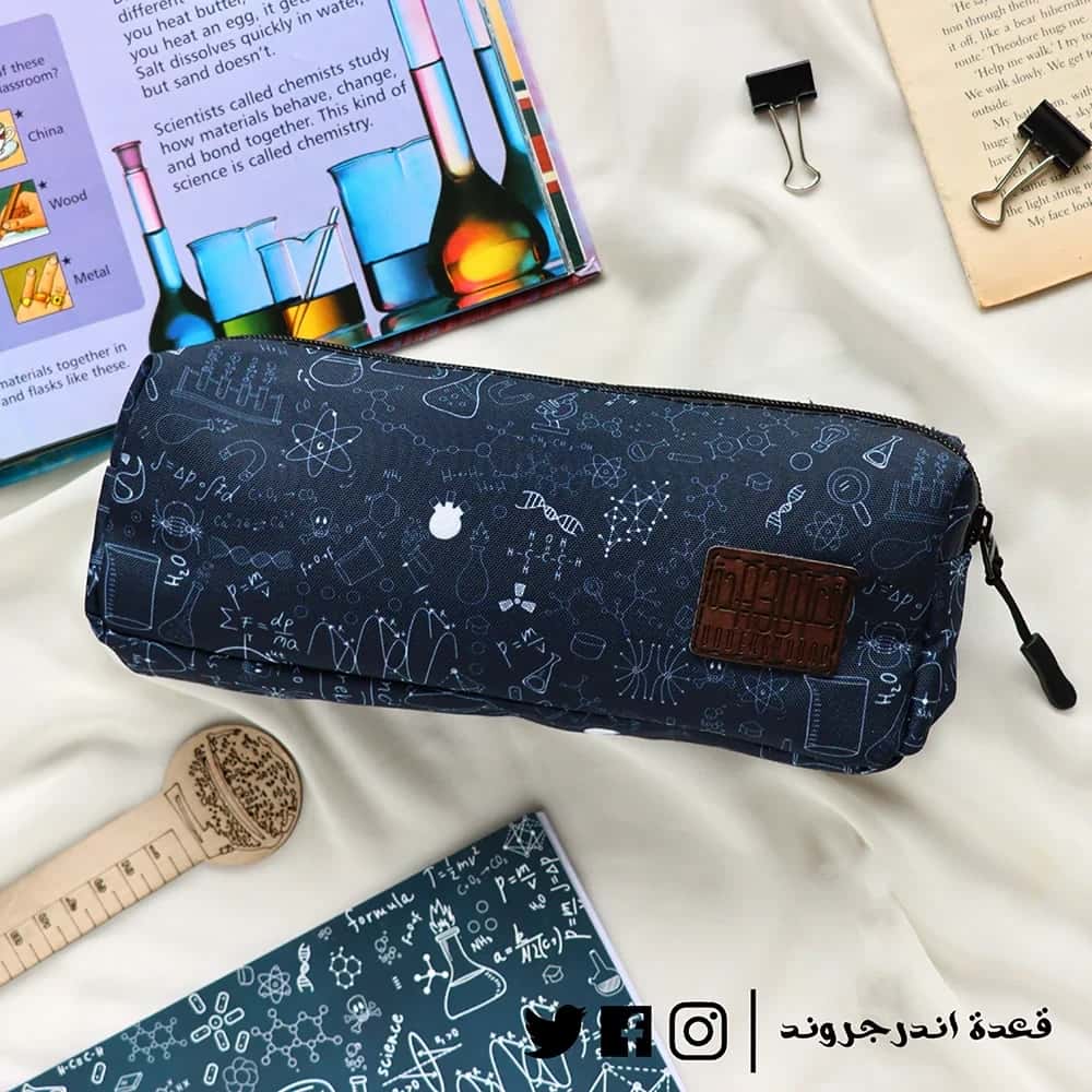 ZRRKaNyjyGesIp0ihv7Ly5Ewf4K725yoSPTGiQ4D.jpg Science -Pencil Case - الصورة 1