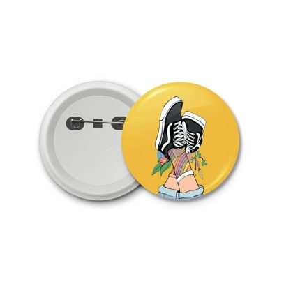 Sneakers- blastic badge