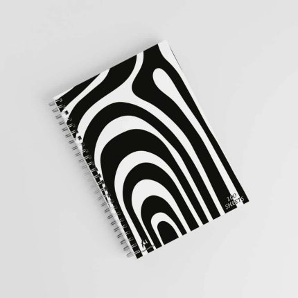 Zebra Black and White -note
