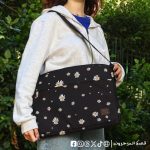 Black Daisy Laptop Sleeve -15.6 inch bag